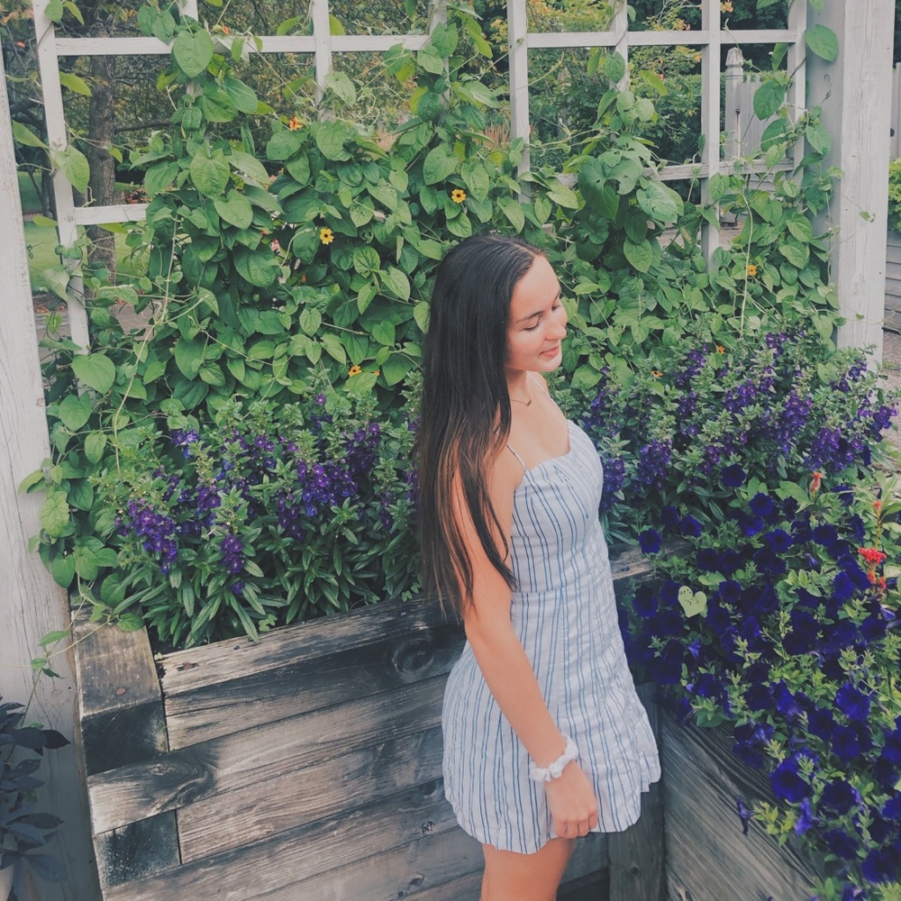 Meet your Posher, Natalie